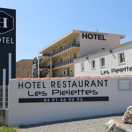 Hotel Restaurant Les Pielettes Le Rove Buitenkant foto