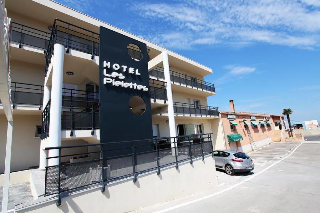 Hotel Restaurant Les Pielettes Le Rove Buitenkant foto